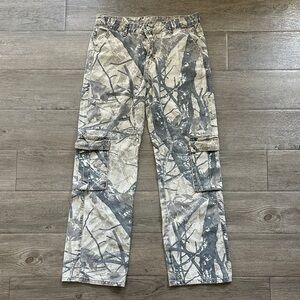 SHEIN Gray Camouflage Cargo Pants